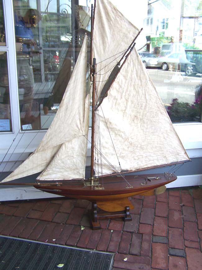 An early 20th century English Pond Boat